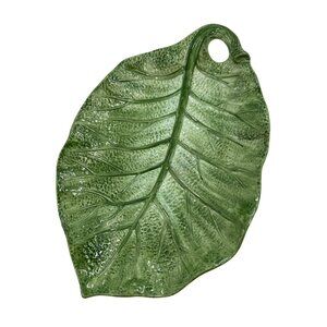 Italian‎ Majolica Green Cabbage Leaf Plate Read condition